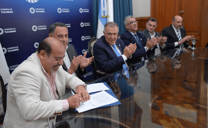 El Provincia y la Unión de Gremios Estatales firmaron acuerdo salarial ...